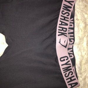 Gym shark leggings